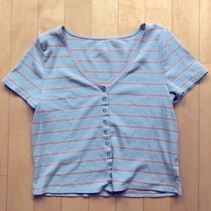 Cute little T-shirt 💙